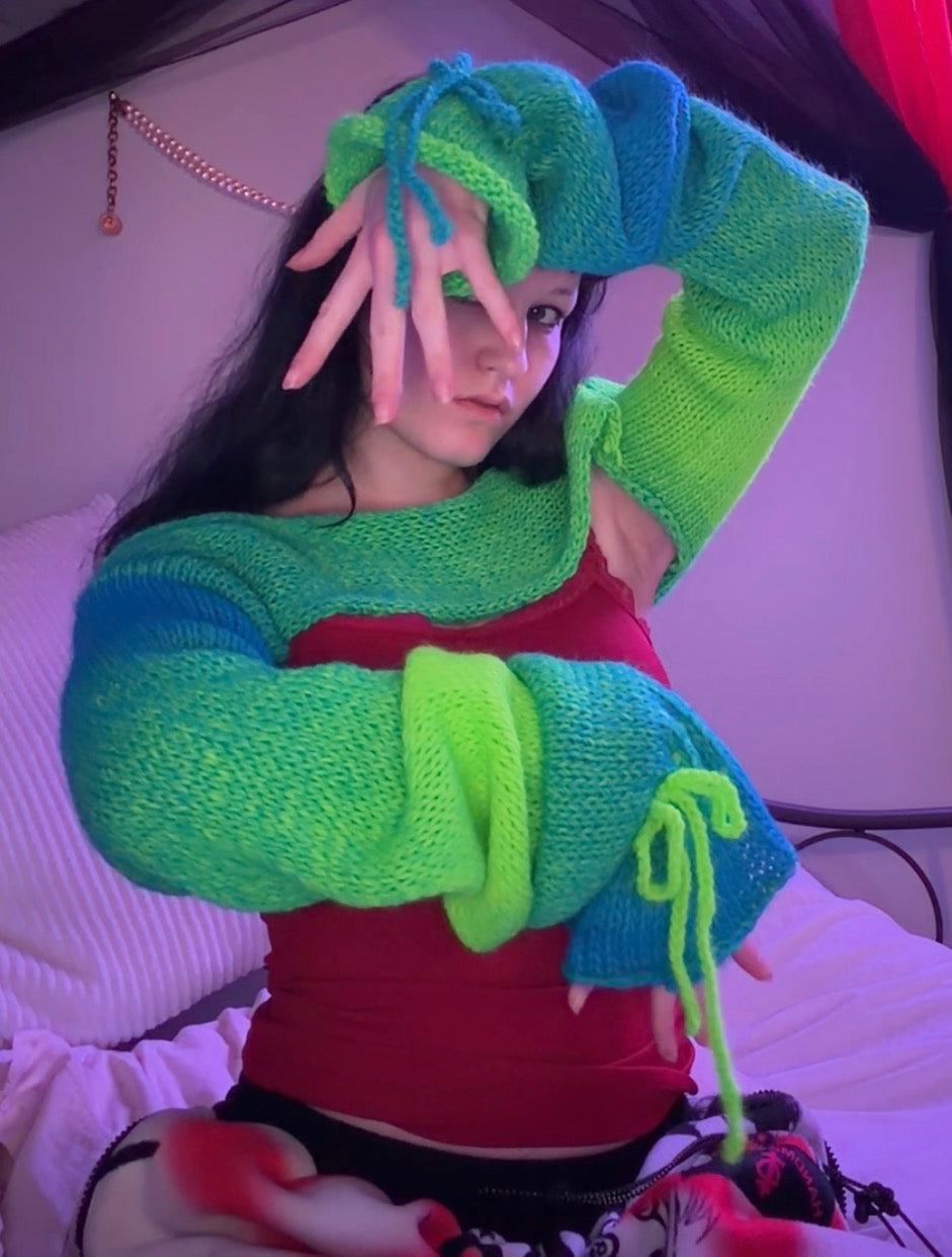 bluegreen knitted shrug with bow wrists!!