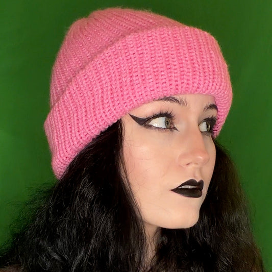 pink knit beanie!!
